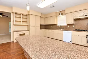 5723 Fm 2100 Rd, Crosby, TX 77532 - Photo 12