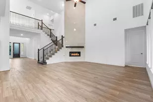 1215 Tallow Park Ln, Pinehurst, TX 77362 - Photo 8