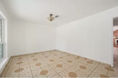 11707 N Nottingham Circle, Houston, TX 77071 - Photo 4