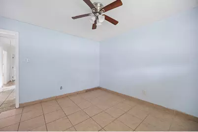 11707 N Nottingham Circle, Houston, TX 77071 - Photo 26