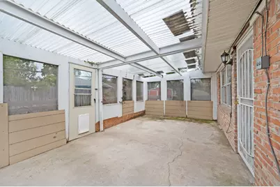 11707 N Nottingham Circle, Houston, TX 77071 - Photo 12