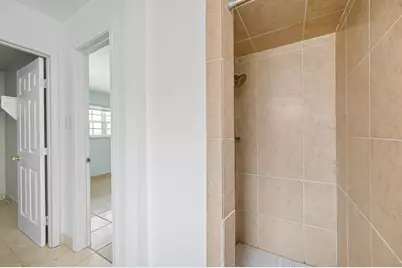 11707 N Nottingham Circle, Houston, TX 77071 - Photo 18