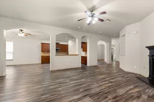 162 W Heritage Mill Cir, Tomball, TX 77375 - Photo 8