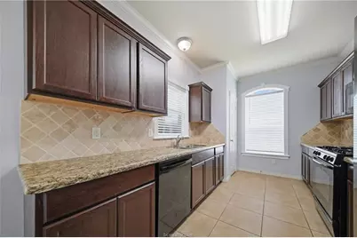 6915 Appomattox Drive, College Station, TX 77845 - Photo 12