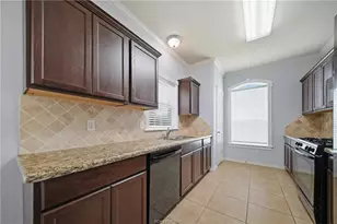 6915 Appomattox Dr, College Station, TX 77845 - Photo 12