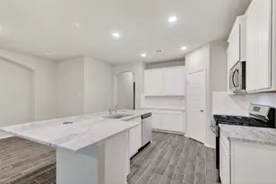 2127 Rosillo Brook Dr, Baytown, TX 77521 - Photo 14