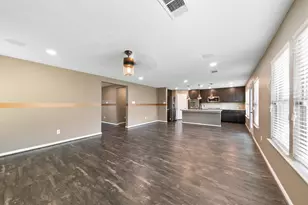 2614 Basil Point Ct, Houston, TX 77038 - Photo 10