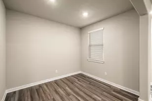 8209 Rising Stream Dr, Houston, TX 77063 - Photo 6
