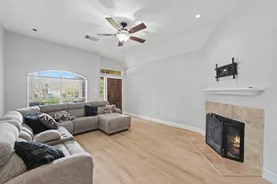 11318 Twain Dr, Montgomery, TX 77356 - Photo 4