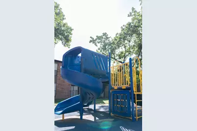 200 Hallow Tree Lane #1118-1, Houston, TX 77090 - Photo 14