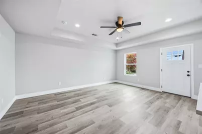 8512 Farqueson Street, Houston, TX 77029 - Photo 4