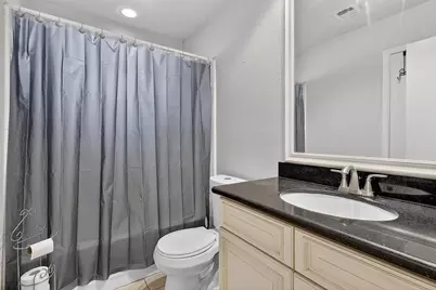 10111 Hibernia Drive, Houston, TX 77088 - Photo 14