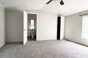 409 Merritt St, Dayton, TX 77535 - Photo 10
