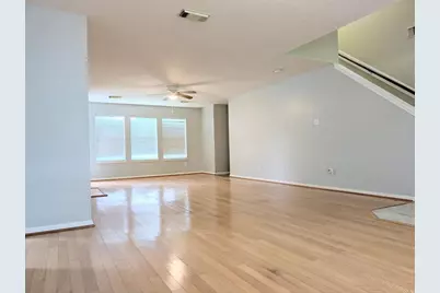 4521 Stonebridge Drive, Pearland, TX 77584 - Photo 2