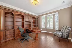 10 Mirror Ridge Dr, The Woodlands, TX 77382 - Photo 10