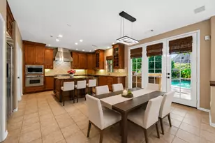 10 Mirror Ridge Dr, The Woodlands, TX 77382 - Photo 10
