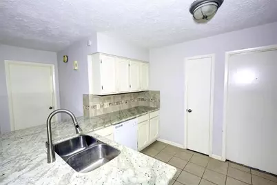 5311 Linda Lane, Katy, TX 77493 - Photo 12