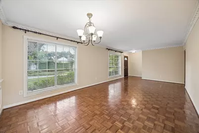 1617 W Sam Houston Pkwy S, Houston, TX 77042 - Photo 2