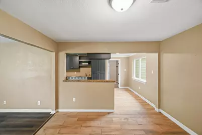 13509 Peoria Street, Houston, TX 77015 - Photo 10