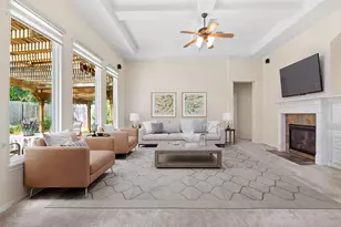 122 S Evangeline Oaks Cir, The Woodlands, TX 77384 - Photo 8