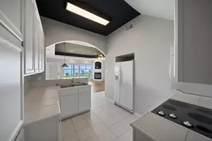 16 Regency Pt, Conroe, TX 77356 - Photo 20