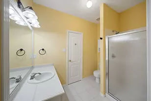 16 Regency Pt, Conroe, TX 77356 - Photo 26