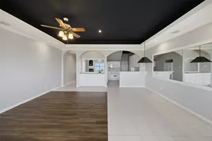 16 Regency Pt, Conroe, TX 77356 - Photo 18