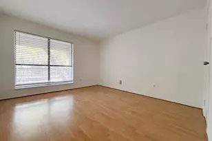 7950 N Stadium Dr, Houston, TX 77030 - Photo 6