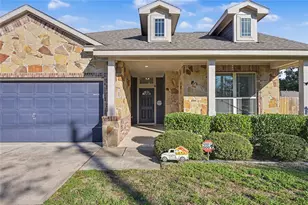 1635 Waukegan Rd, Conroe, TX 77306 - Photo 2