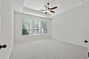 143 Scarlet Maple Ct, Conroe, TX 77318 - Photo 12