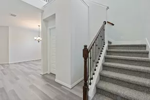 143 Scarlet Maple Ct, Conroe, TX 77318 - Photo 2