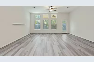 143 Scarlet Maple Court, Conroe, TX 77318 - Photo 4