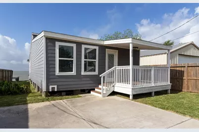 2830 Bay Oaks Harbor Drive, Baytown, TX 77523 - Photo 1