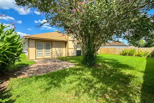 39 Oak Harbor Dr, Houston, TX 77062 - Photo 30