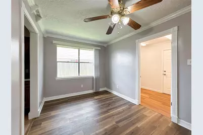 39 Oak Harbor Drive, Houston, TX 77062 - Photo 18