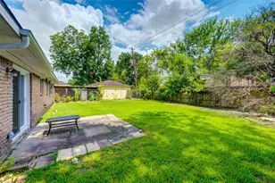 5451 Loch Lomond Dr, Houston, TX 77096 - Photo 48