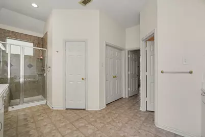 17303 Village Breeze Drive, Tomball, TX 77377 - Photo 14
