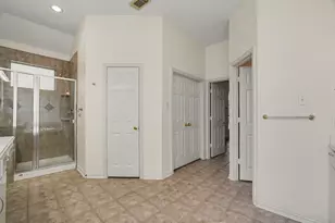 17303 Village Breeze Dr, Tomball, TX 77377 - Photo 14