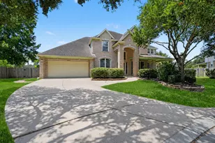 17303 Village Breeze Dr, Tomball, TX 77377 - Photo 2