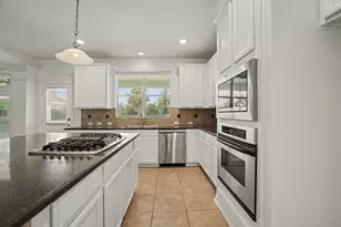 17303 Village Breeze Dr, Tomball, TX 77377 - Photo 8