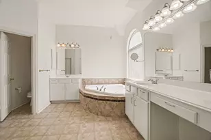 17303 Village Breeze Dr, Tomball, TX 77377 - Photo 34