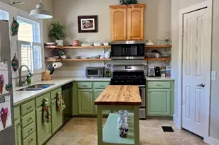 1020 Broadway St, Galveston, TX 77550 - Photo 12