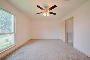 982 W Donovan St, Houston, TX 77091 - Photo 26