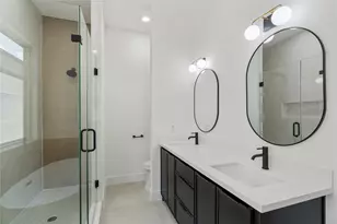 7321 Laura Koppe Rd, Houston, TX 77028 - Photo 30