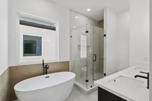 7321 Laura Koppe Rd, Houston, TX 77028 - Photo 28