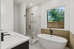 7321 Laura Koppe Rd, Houston, TX 77028 - Photo 14