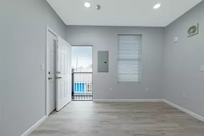 807 Avenue K #G, Galveston, TX 77550 - Photo 4