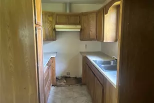 1412 Missouri St, Orange, TX 77630 - Photo 4