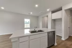 1982 Brookpointe Ln, Dayton, TX 77535 - Photo 10