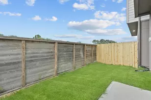 1021 Upside Wheatley Ln, Houston, TX 77091 - Photo 28